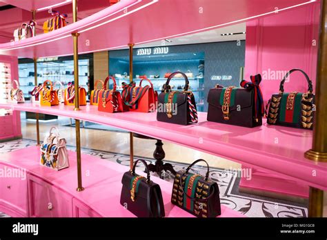 gucci roma flagship|gucci handbags department stores.